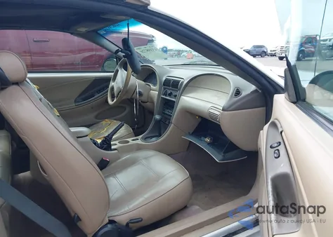 2002 Ford Mustang из США, поврежденный, VIN 1FAFP44422F238982